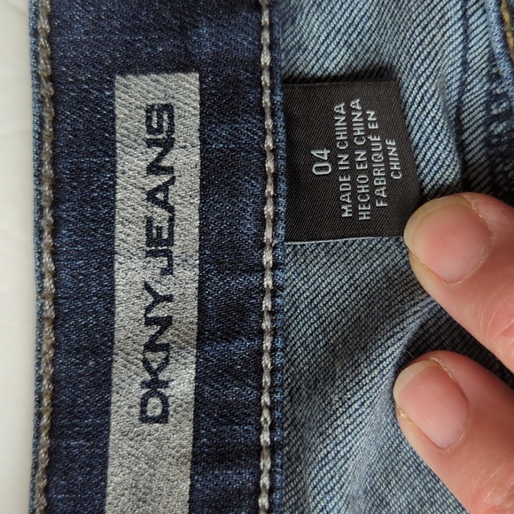 DKNY Soho Skinny Distressed Jeans 4 Blue - Picture 3 of 16